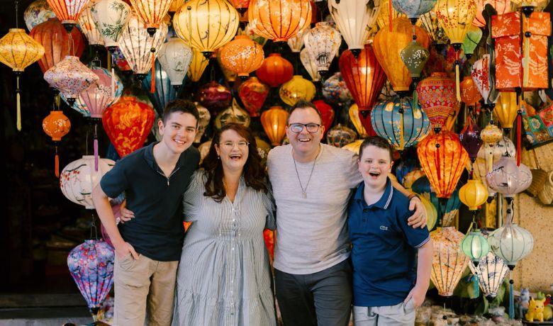 vietnam-family-travel-5-family-in-hoian