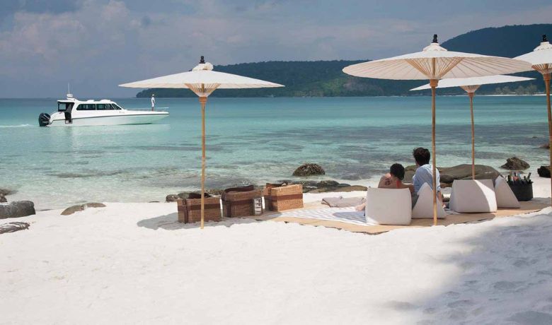 cambodia-honeymoon-14-yatch-charter