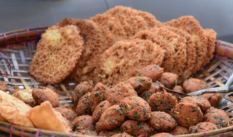 street-food-in-myanmar-7-a-kyaw-sone