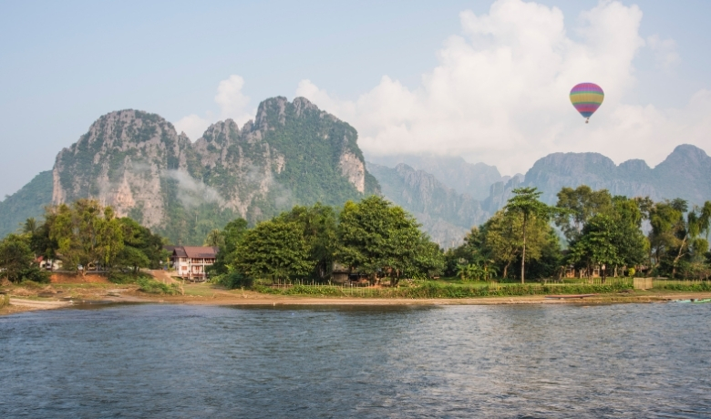beaches-in-laos-3