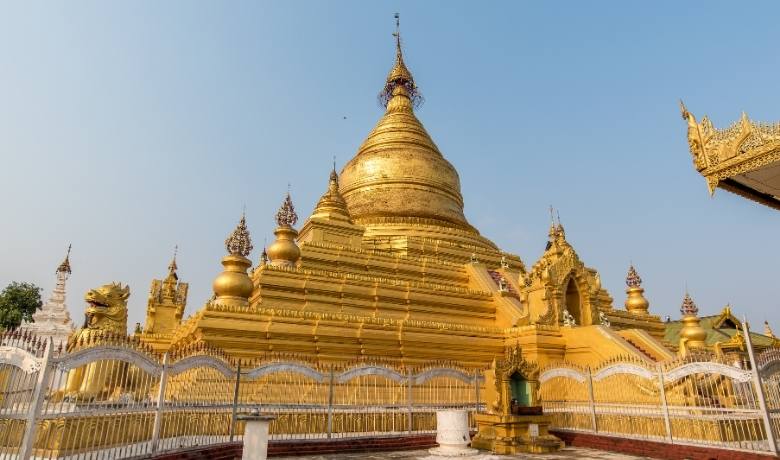 kuthodaw-pagoda-myanmar-highlights-stone-book