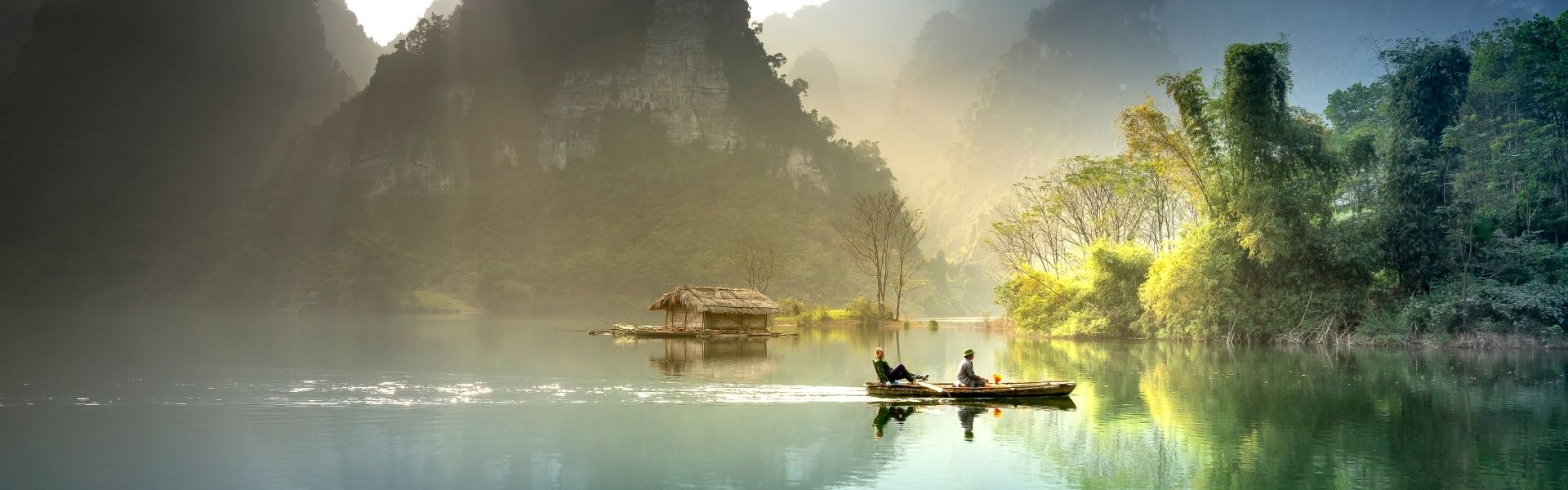 Authentic Vietnamese Things for First-Time Visitors: Essential Experiences You Should Never Miss