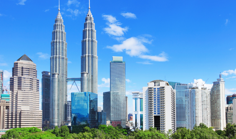 hollywood-spots-7-twin-towers-kuala-lumpur