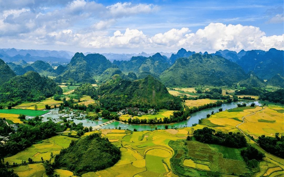 best-tourist-places-in-southeast-asia-10-cao-bang