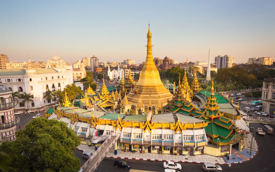 famous-pagodas-in-yangon-1
