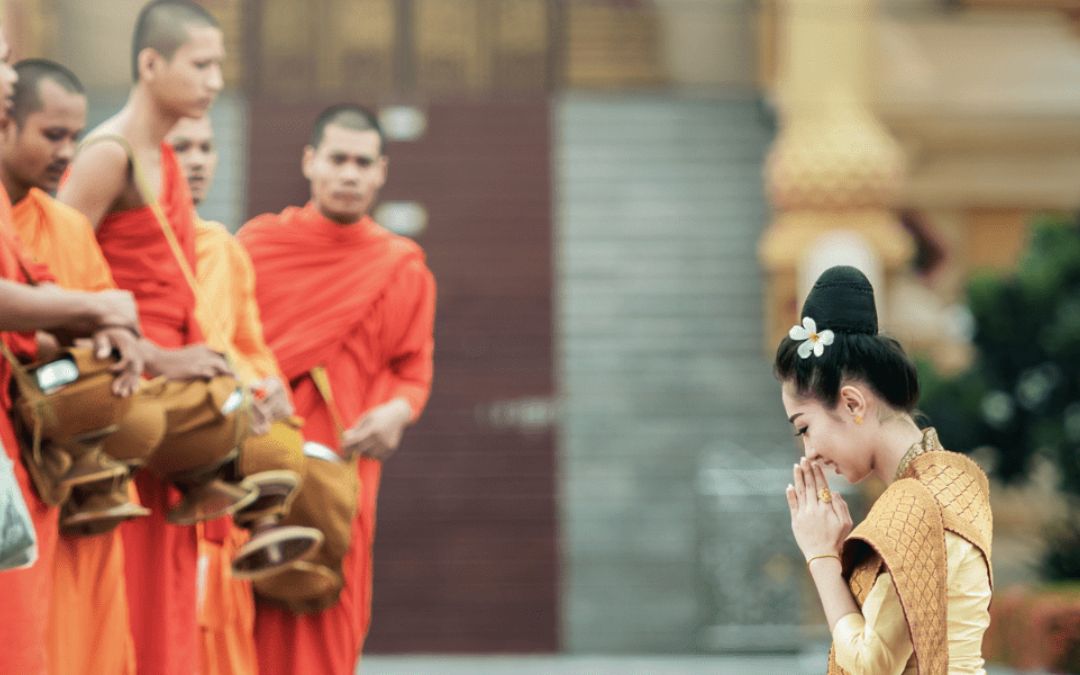 cambodia-etiquette-6