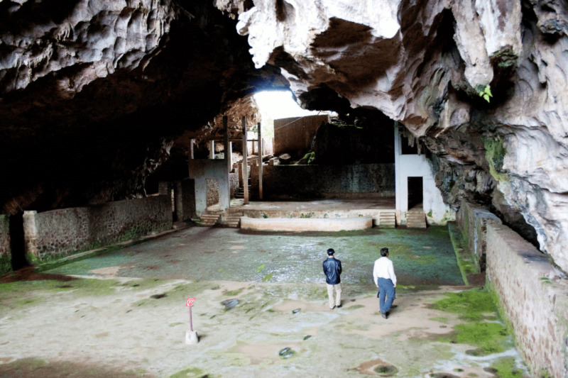 Indochina war sites in Laos