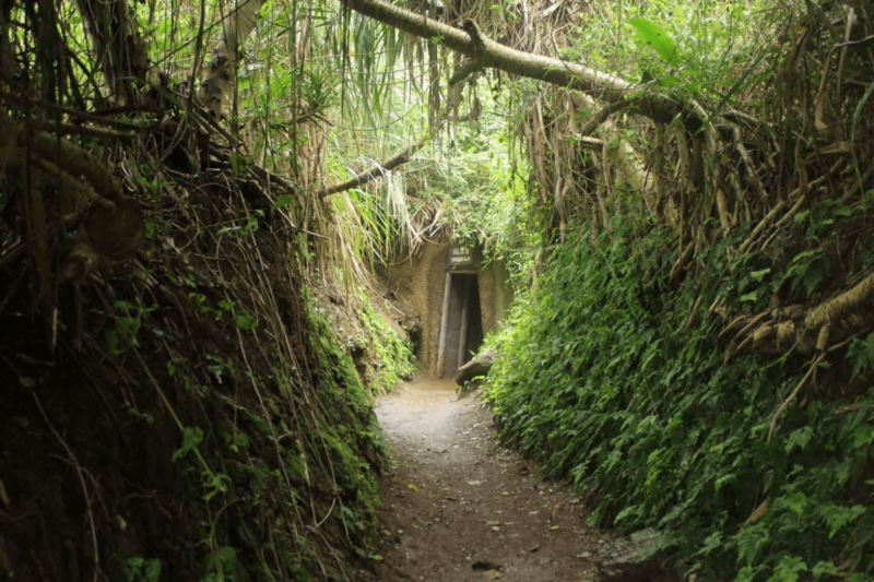 Vinh Moc Tunnels