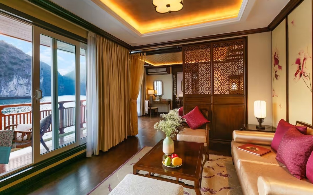 best-cruise-in-halong-bay-14-ylang-cruise