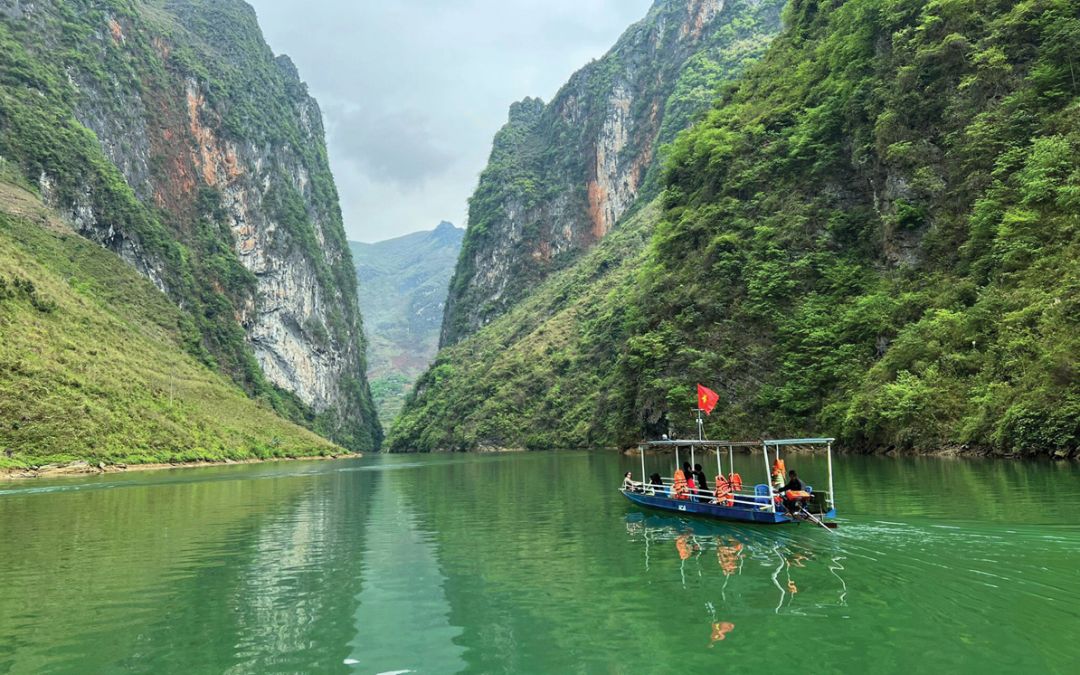 mountains-in-vietnam-19