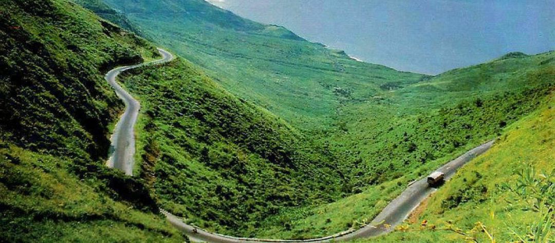 Hai Van Pass: Vietnam’s Majestic Coastal Corridor
