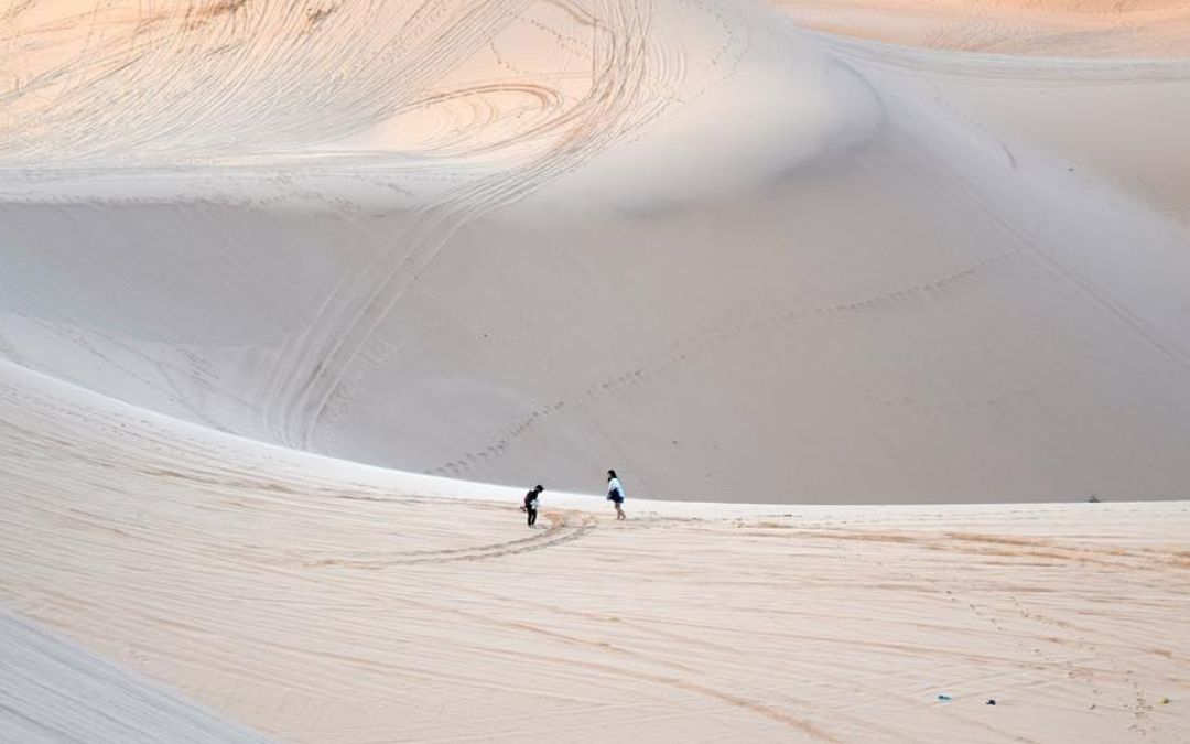 mui-ne-sand-dunes-1