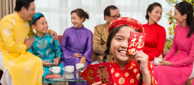 A Traveler’s Guide To Vietnam Tet Holiday (Vietnam Lunar New Year)