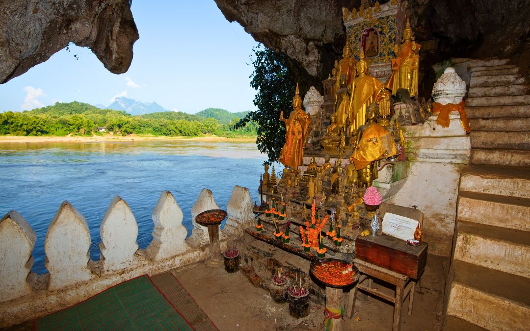southeast-asia-tours-for-young-adults-10