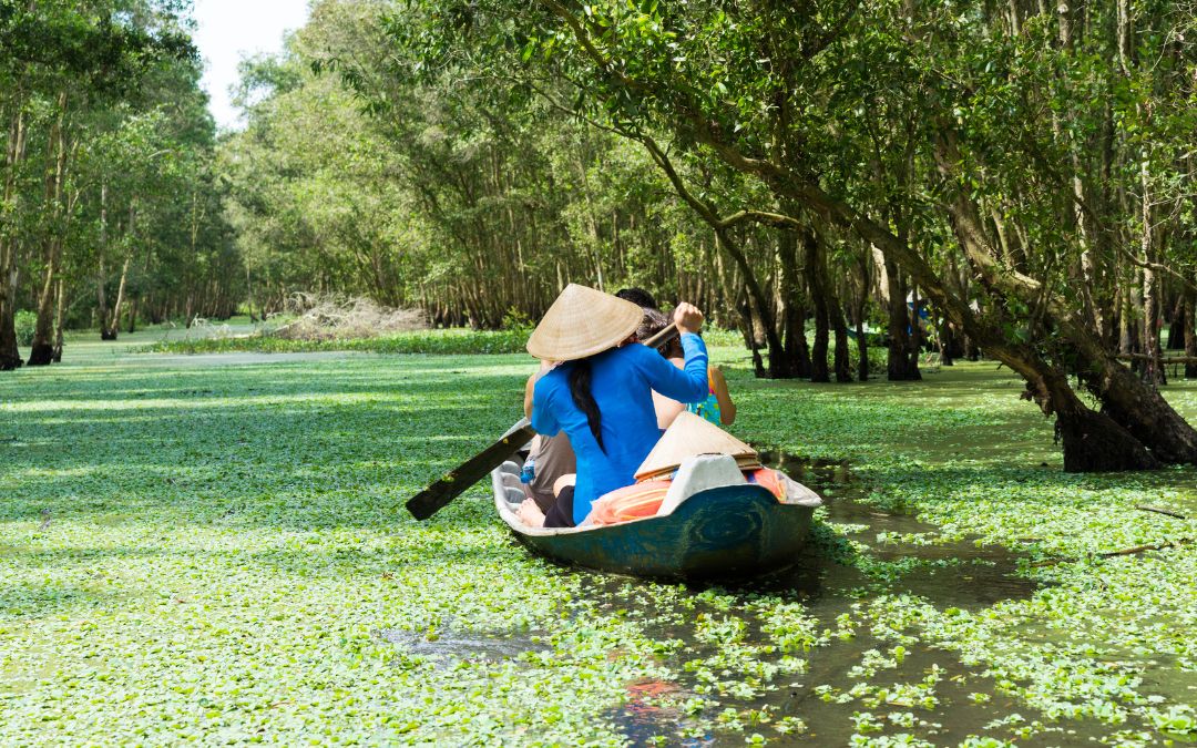 mekong-delta-cu-chi-tunnel-tour-1