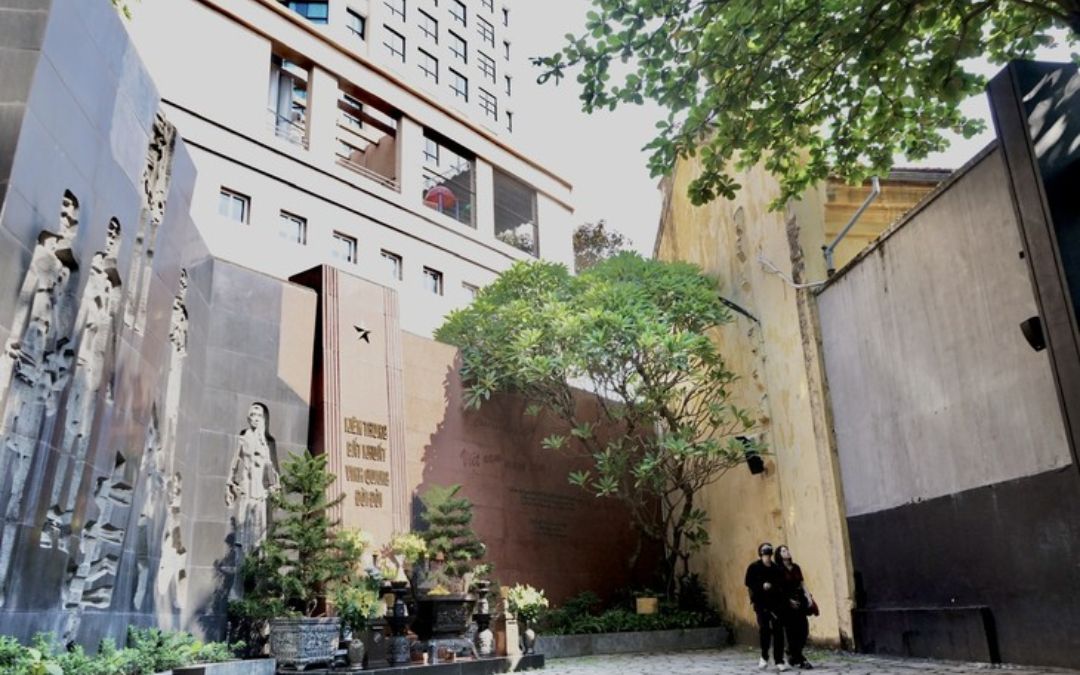 hoa-lo-prison-10