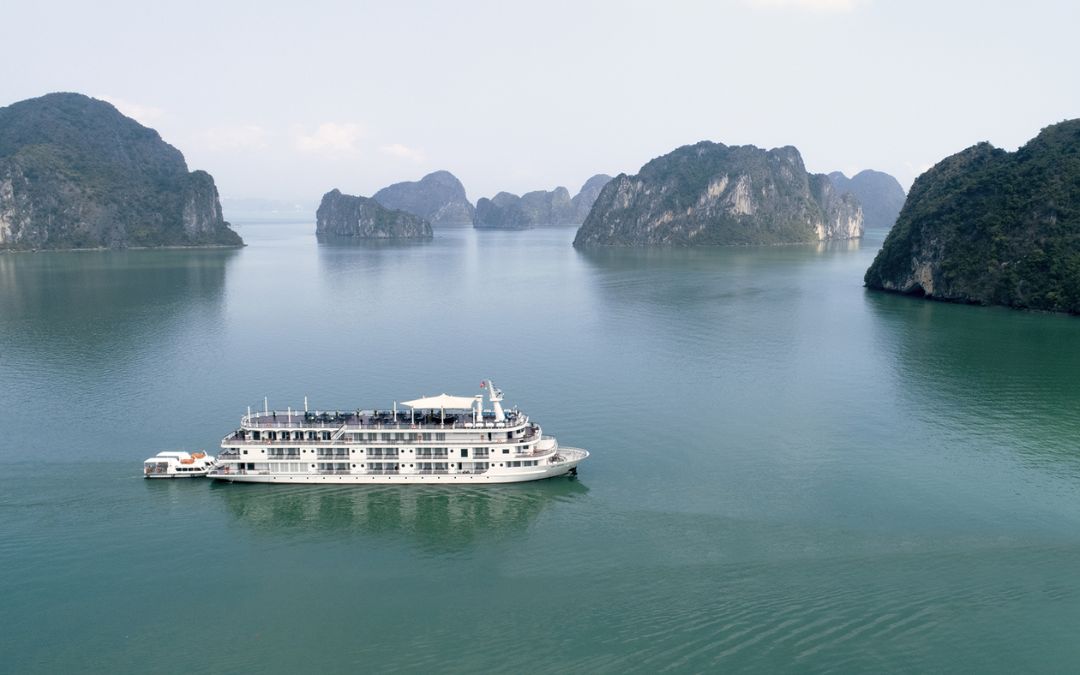 lan-ha-bay-14
