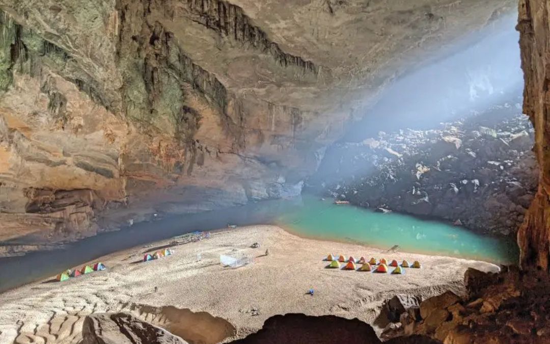 vietnam-cave-tour-4