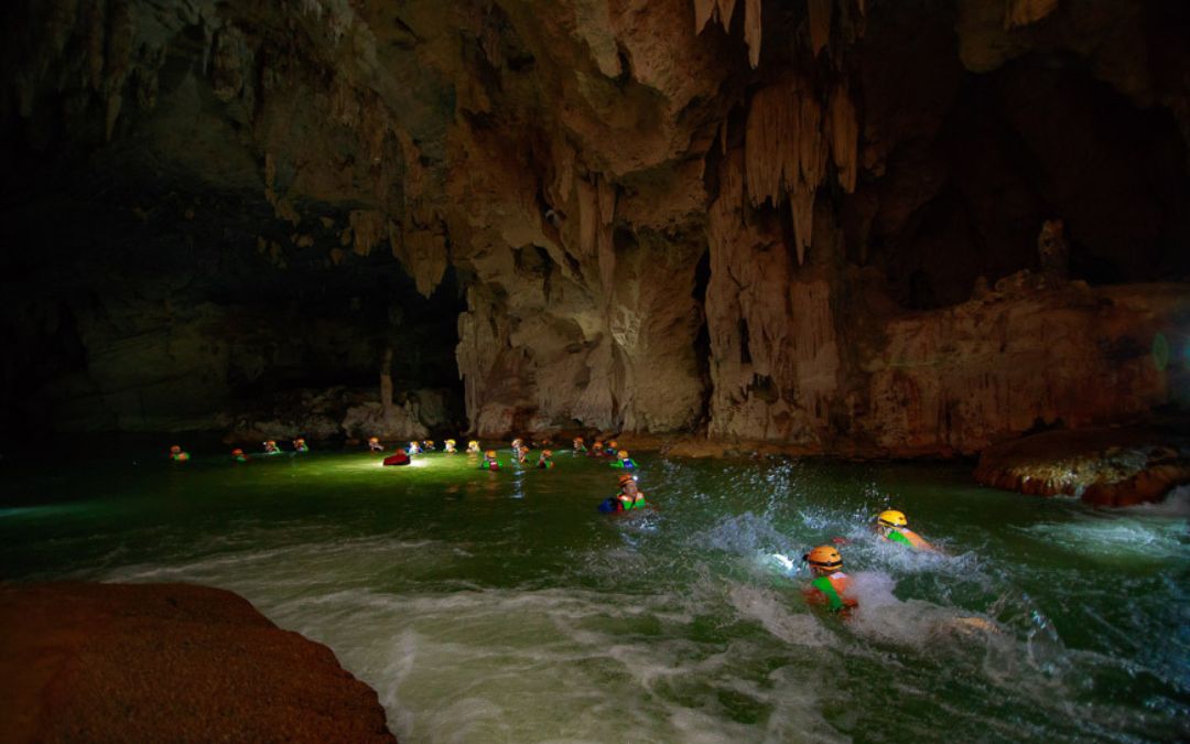 vietnam-cave-tour-5