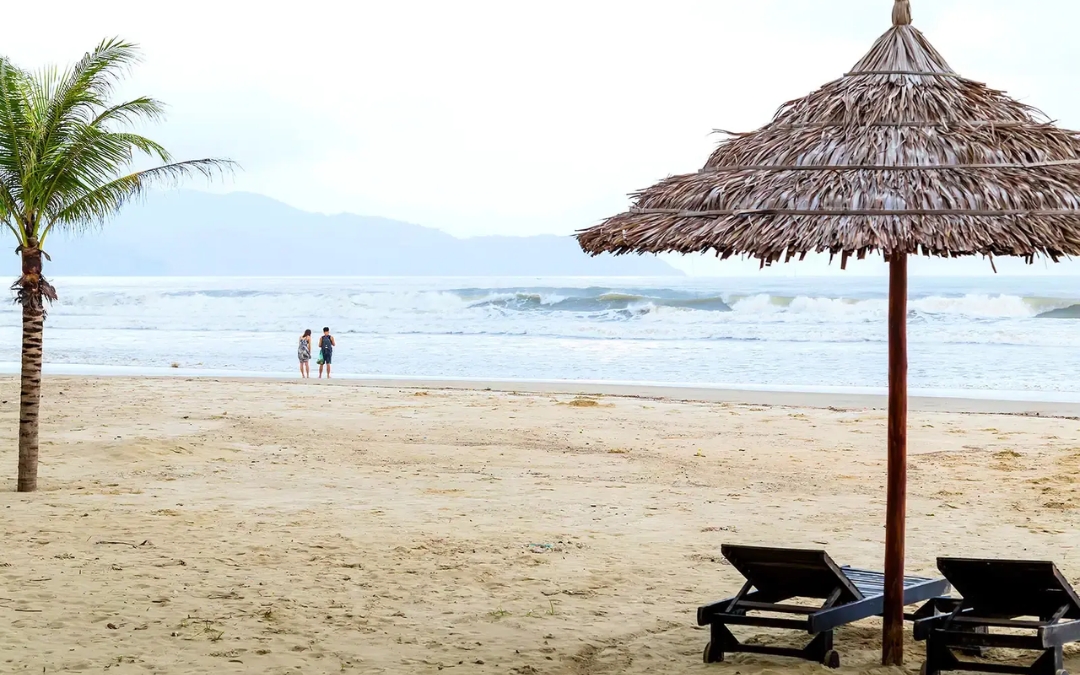 da-nang-beach-10