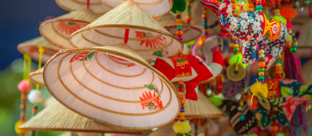 21 Unique Vietnam Souvenirs That Travelers Should Buy