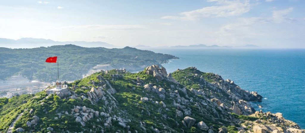 Is Vietnam Worth Visiting? 10 Amazing Reasons To Say YES!