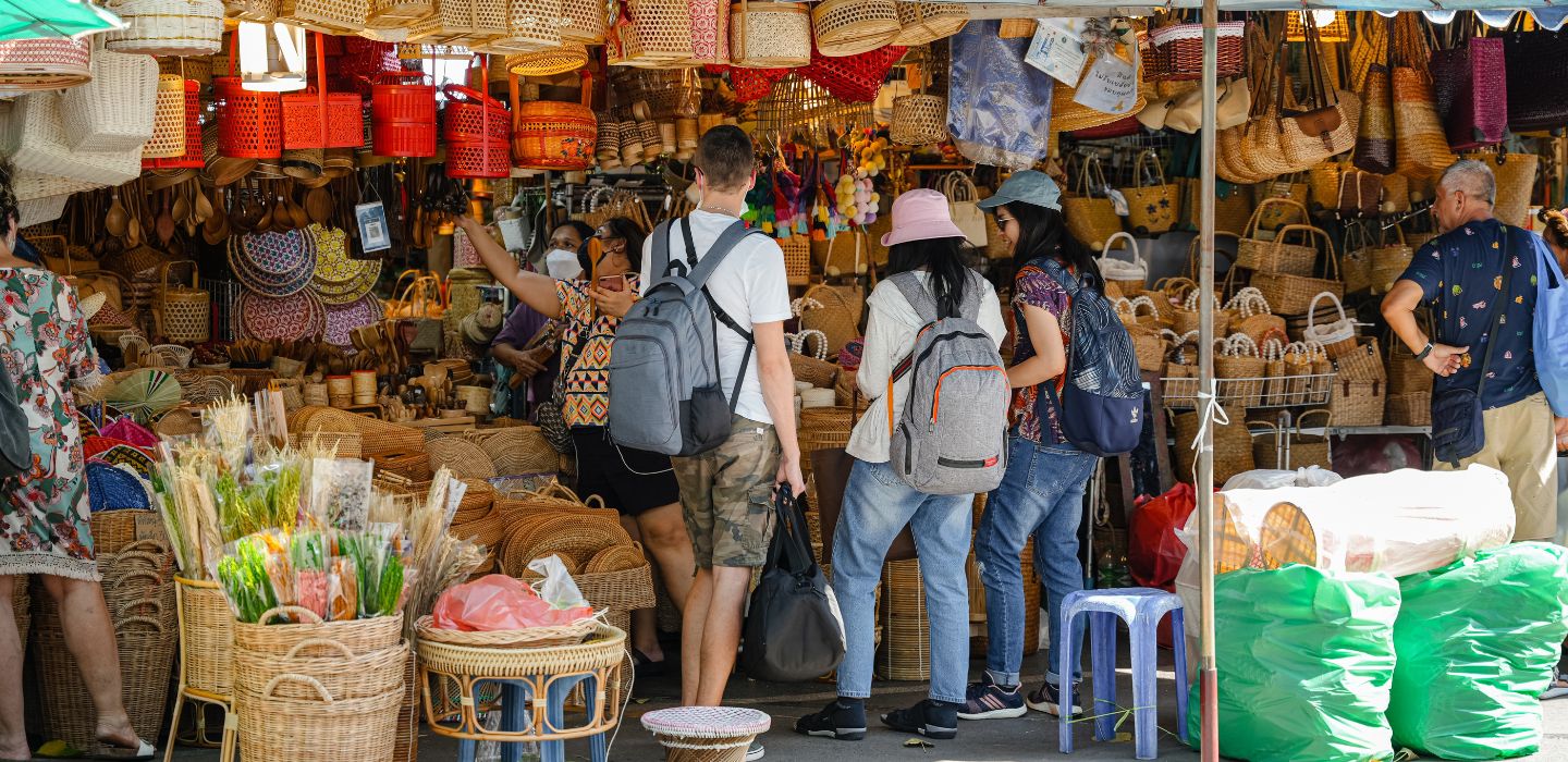 thailand-island-hopping-tour-5-Bangkok-chatuchak-market