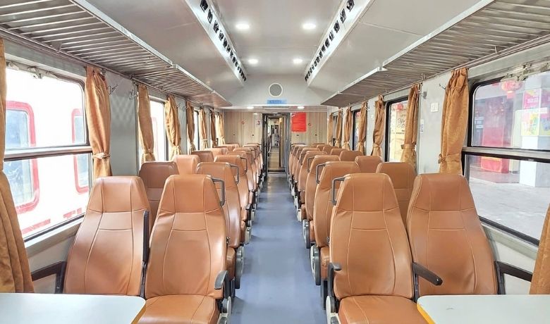 vietnam-train-trip-2