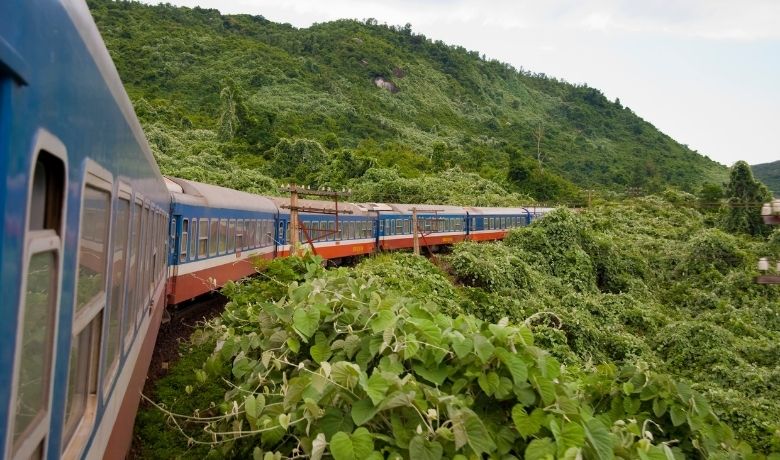 vietnam-train-trip-3