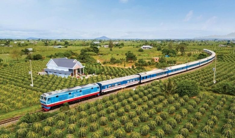 vietnam-train-trip-4