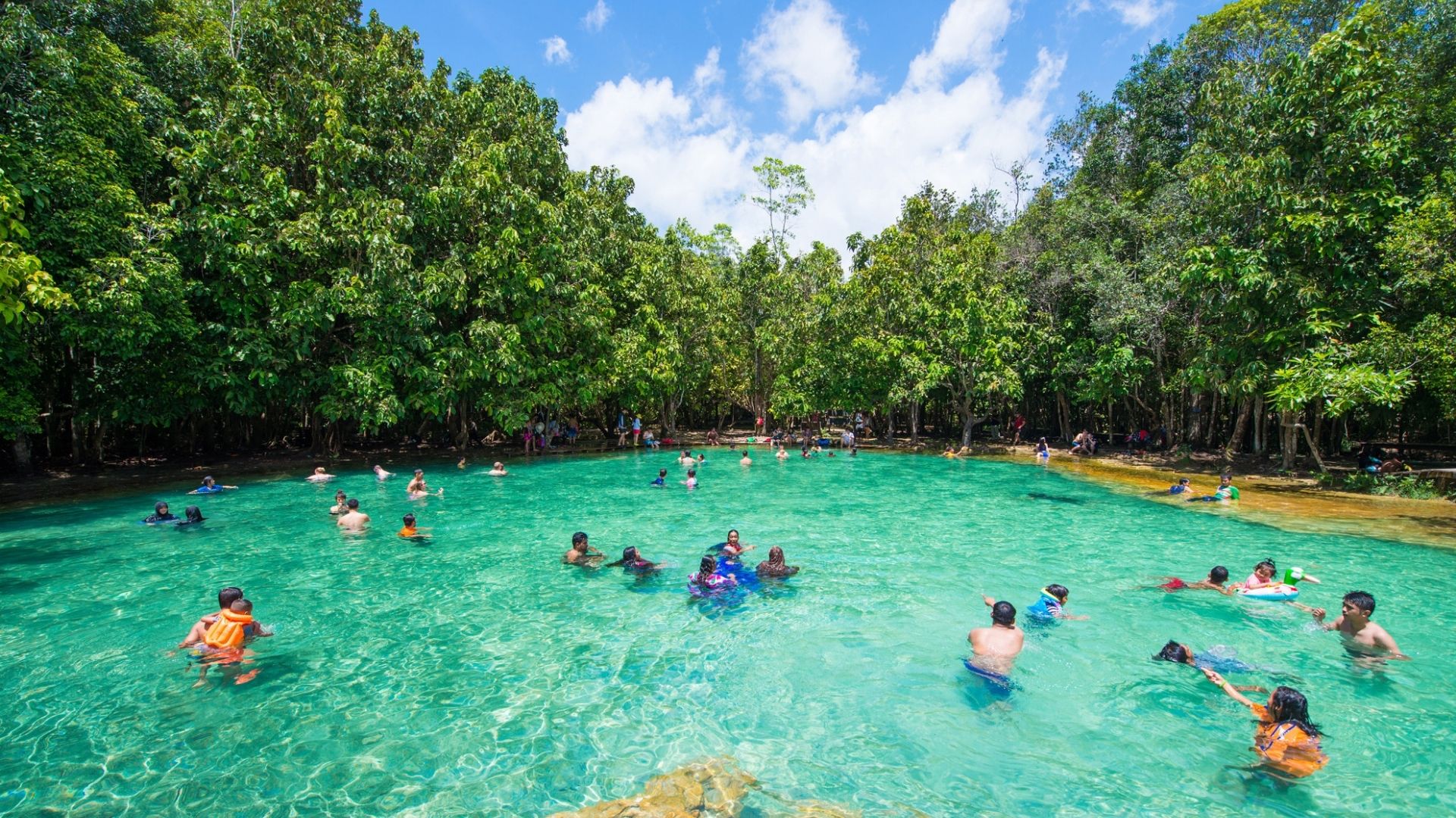 thailand-honeymoon-8-emerald-pool