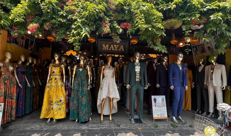 traditional-vietnamese-clothing-7