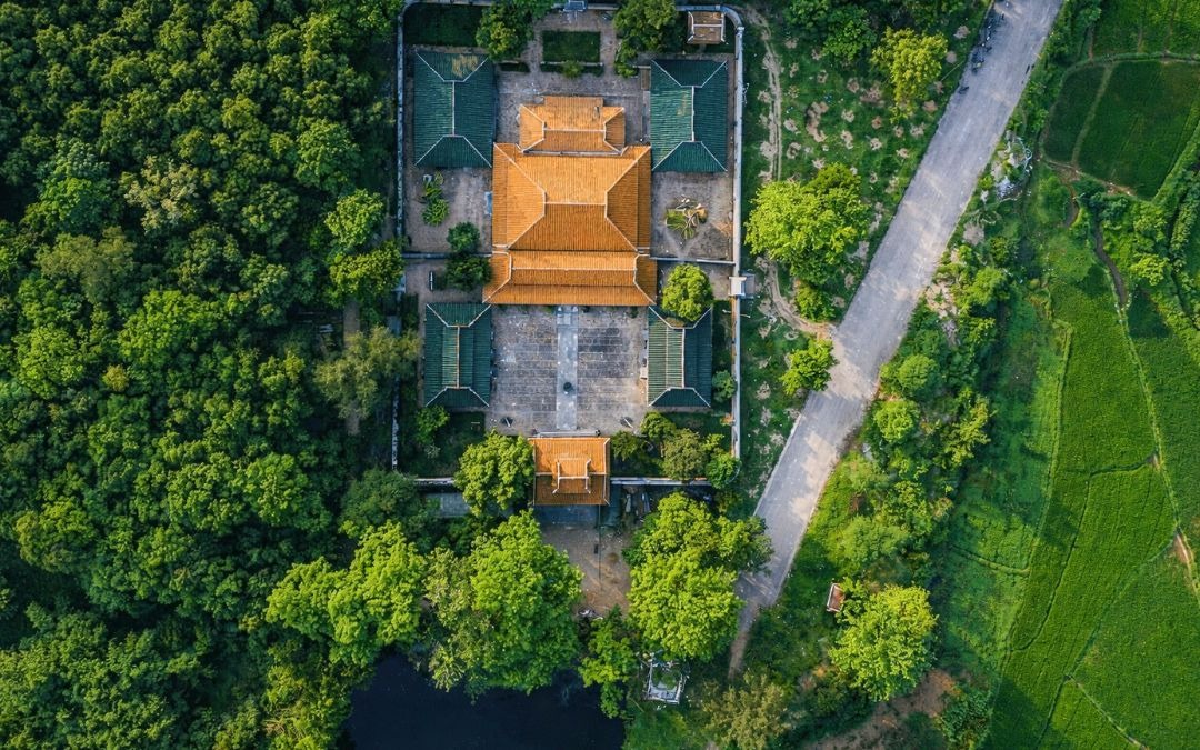 hue-tomb-of-dong-khanh