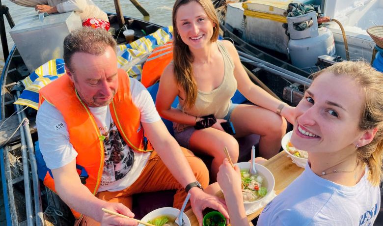 traditional-vietnamese-dishes-13