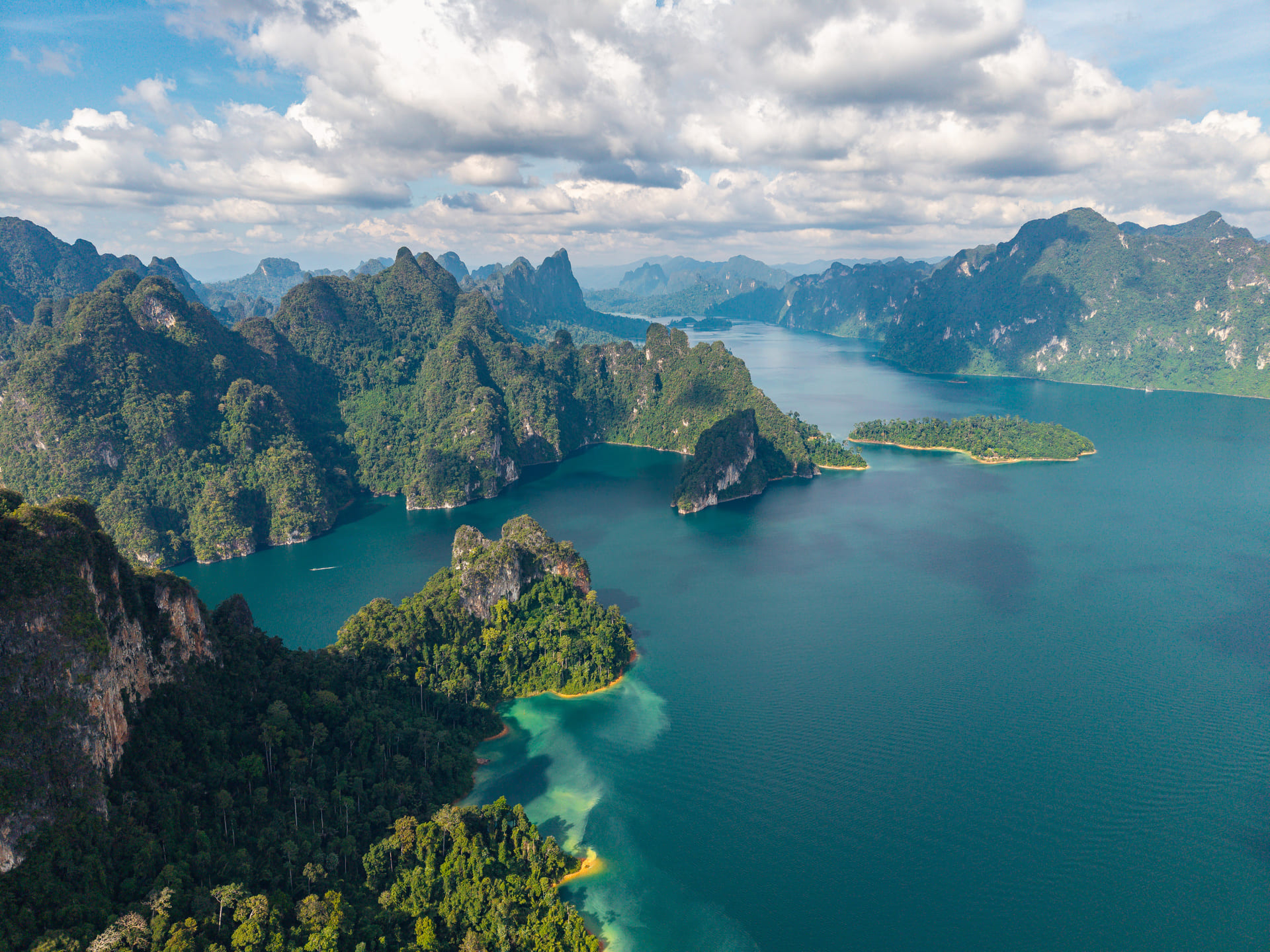 Khao-Sok-national-park-2