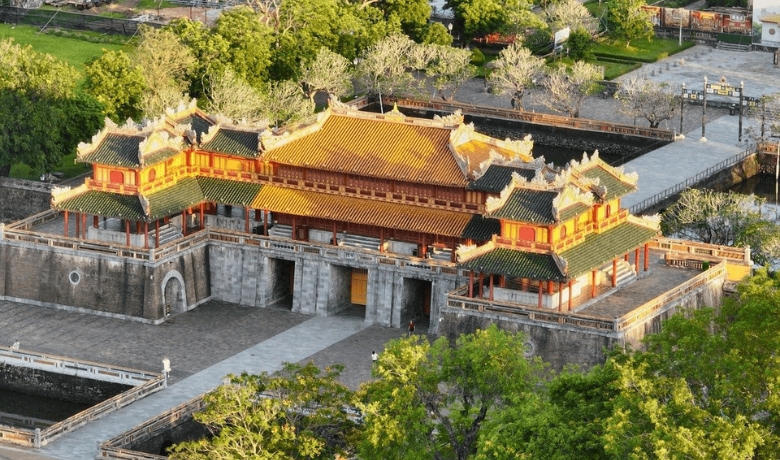 best-places-to-travel-in-asia-in-june-15