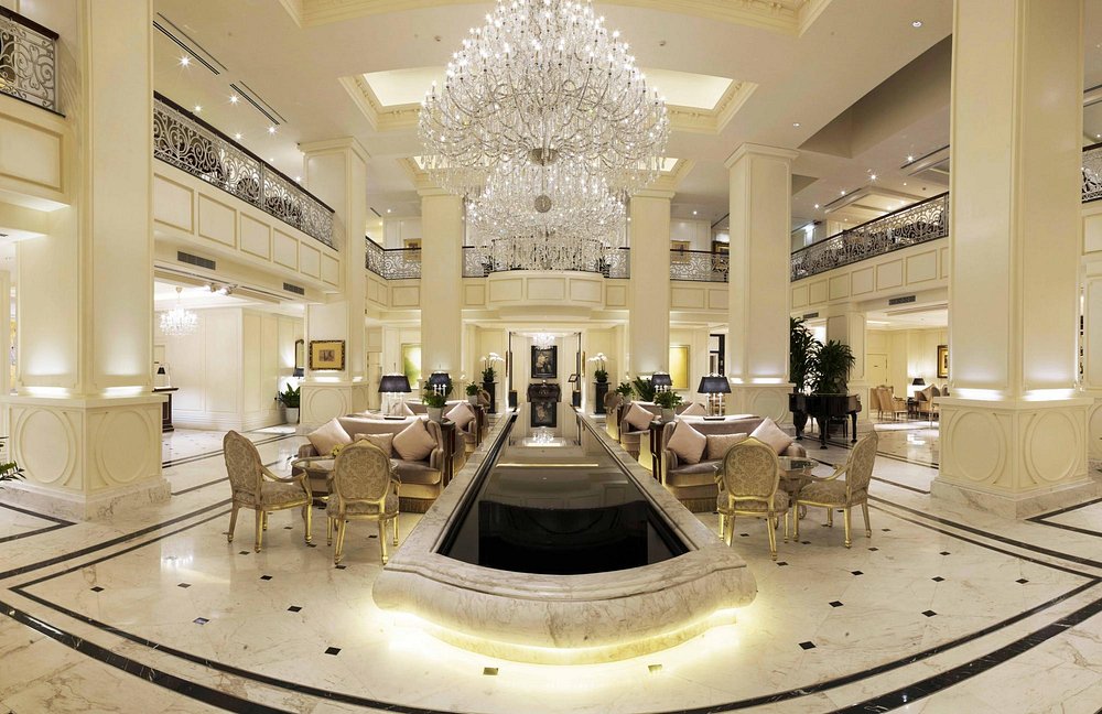 apricot-hotel