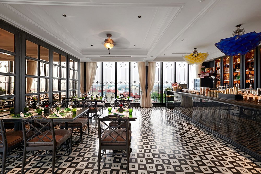 la-siesta-premium-hang-be-hotel-hanoi