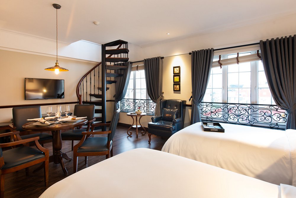 la-siesta-classic-ma-may-hanoi