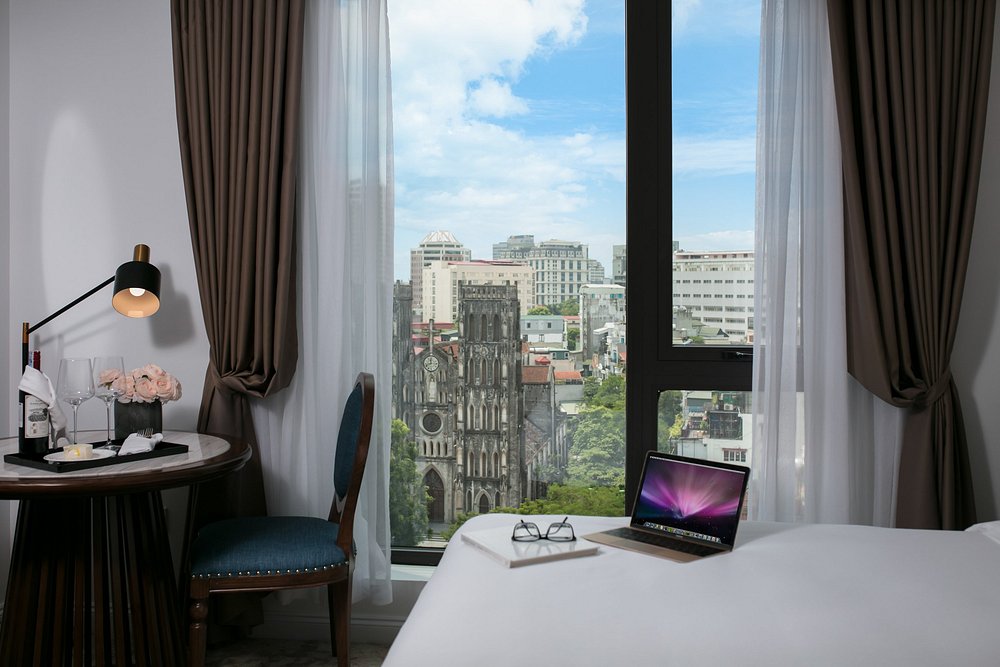 the-oriental-jade-hotel