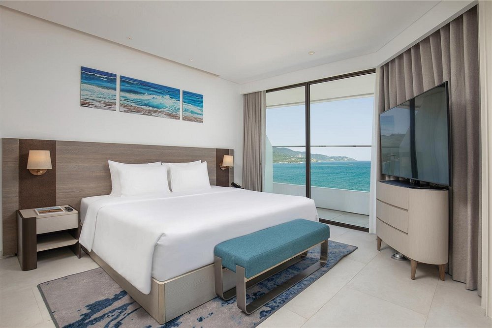 radisson-hotel-danang