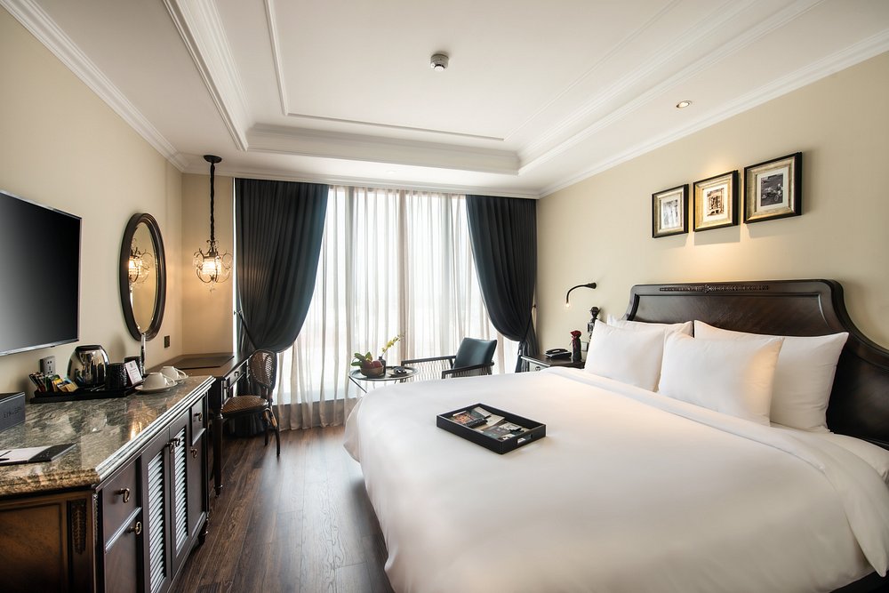 la-siesta-classic-ma-may-hanoi