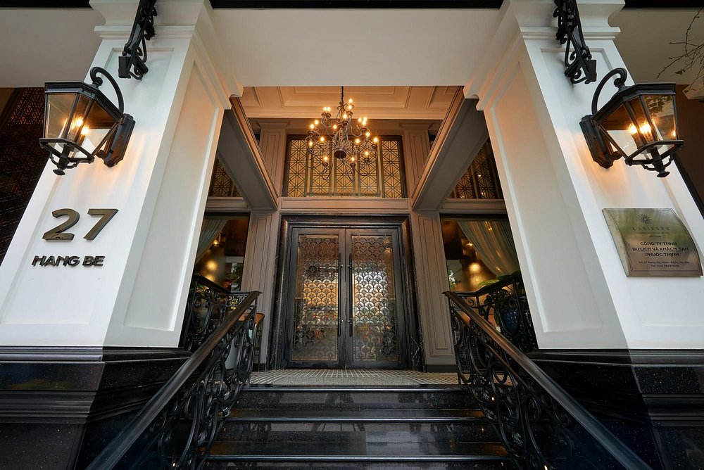 la-siesta-premium-hang-be-hotel-hanoi