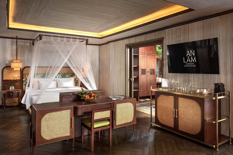 an-lam-retreats-saigon-river