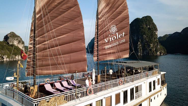 heritage-line-violet-cruise