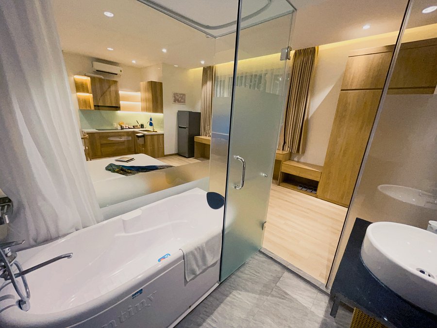 mango-hotel