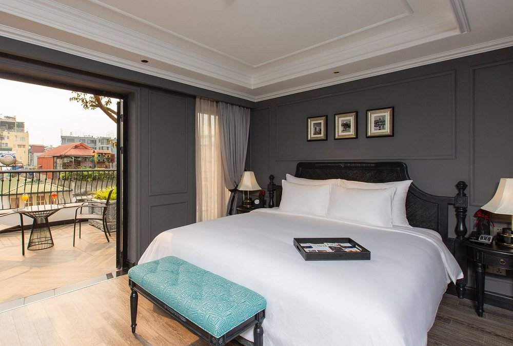 la-siesta-premium-hang-be-hotel-hanoi