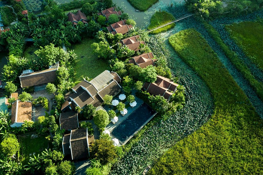 nham-village-resort