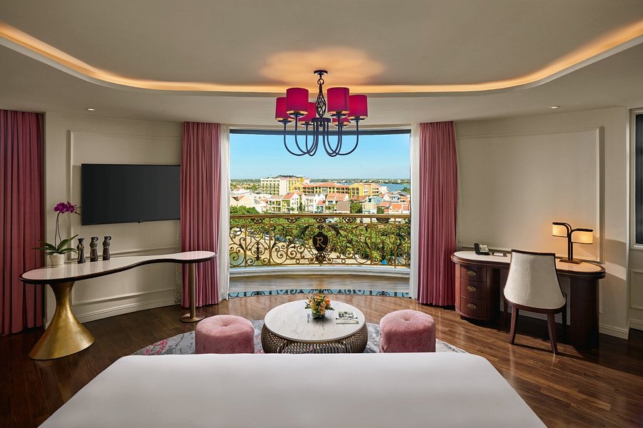hotel-royal-hoi-an-danang