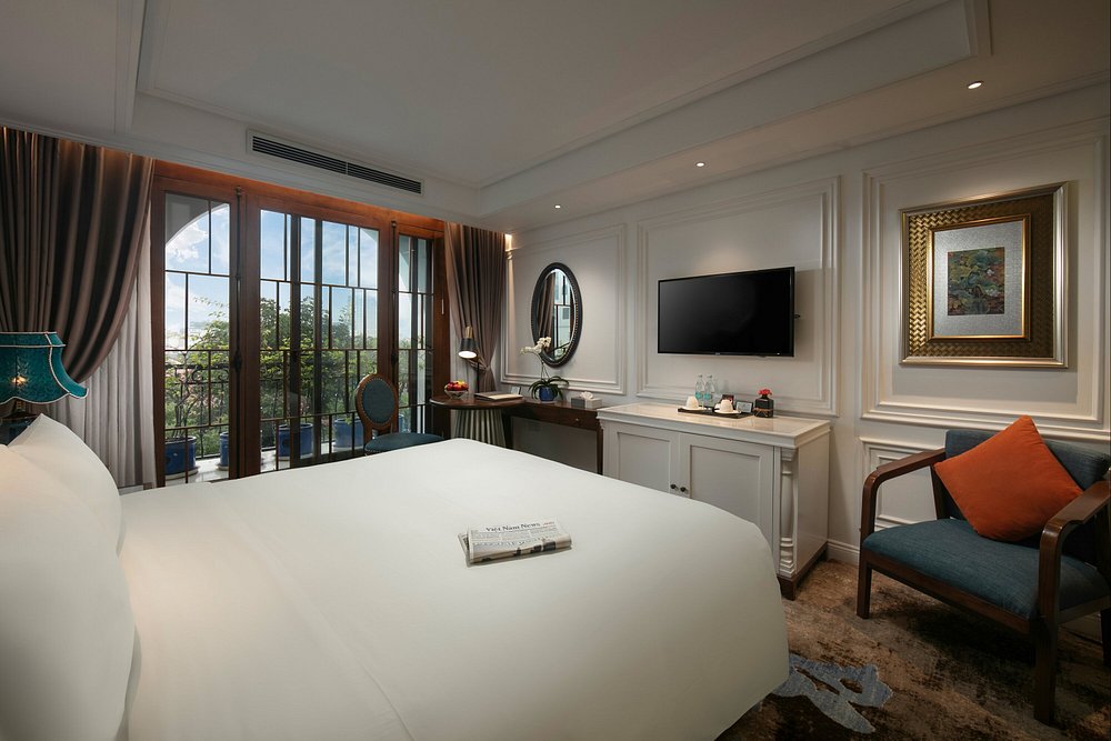 the-oriental-jade-hotel